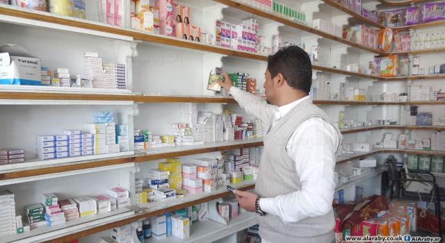 الحوثيون يمنعون استيراد عشرة أدوية أساسية لهذا السبب