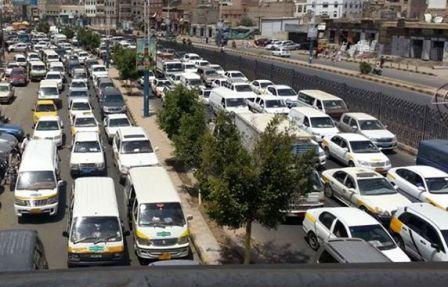الحوثيون يعلنون حصولهم على 2مليار ونصف المليار من ترسيم السيارات في عمران