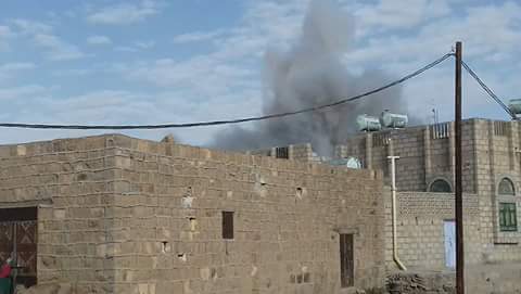 اشتباكات عنيفة في محافظة البيضاء والميليشيات ترد بقصف القرى ومساكن المدنيين