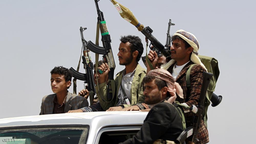 الحوثيون يعبثون بالمال العام بمديرية أرحب