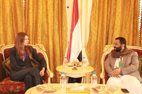 حميد الاحمر يستقبل السفيرة البريطانية لدى اليمن