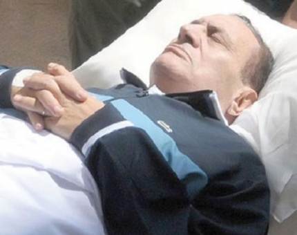انباء عن وفاة الرئيس المصري السابق محمد حسني مبارك متأثرا بمرضه 