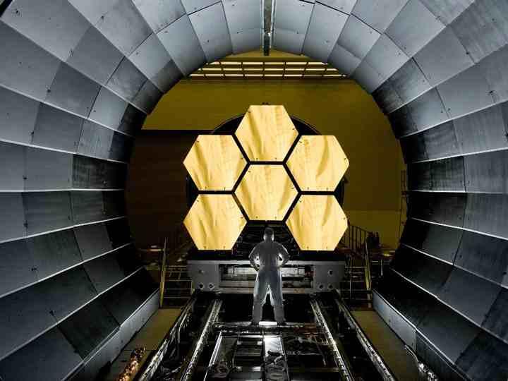 بالصور: «ناسا» تنتهي من بناء تلسكوب عملاق بتكلفة 8.7 مليار دولار