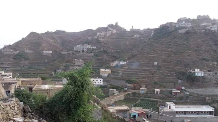 غارات للتحالف استهدفت الحوثيين في كشِر بحجة وقبائل حجور تسيطر على قرية