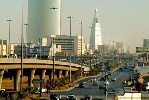 أكبر مصرف سعودي يعتزم إنشاء 101 فرع بالمملكة حتى نهاية 2013