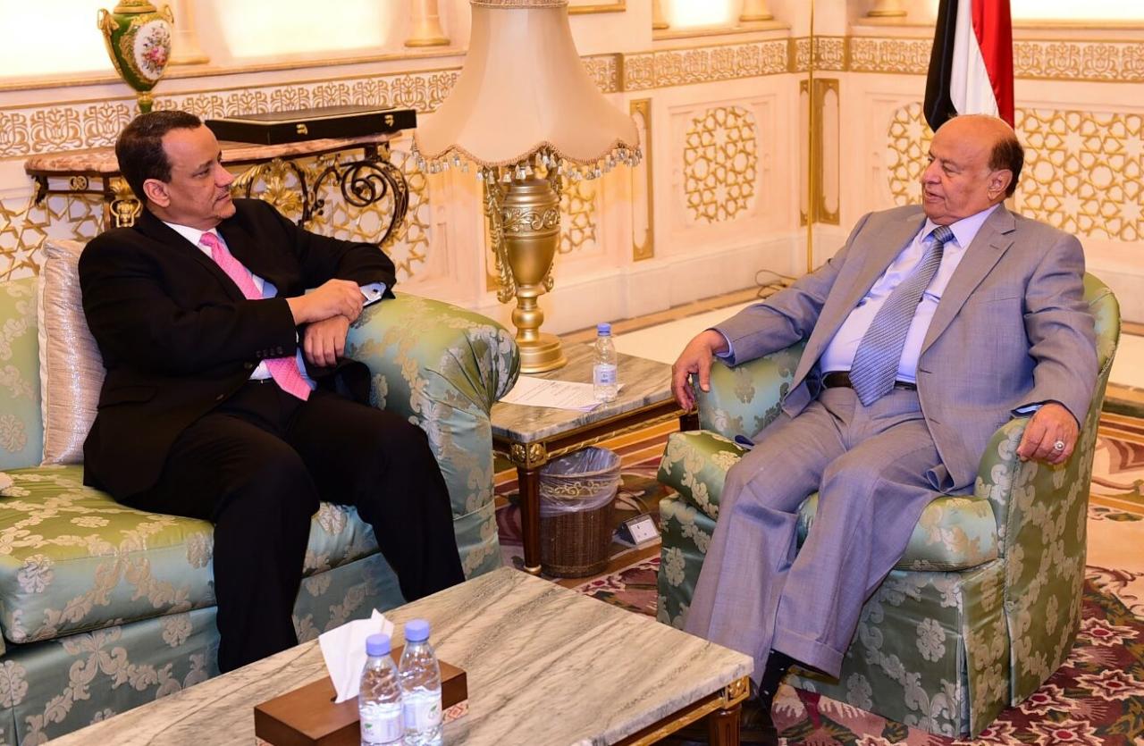 المبعوث الأممي في الرياض لمناقشة استئناف المشاورات مع الرئيس والوفد الحكومي