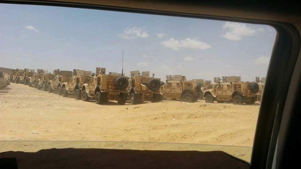 مصدر عسكري يؤكد وصول تعزيزات عسكرية ضاربة إلى محافظة مأرب دعما للجيش الوطني
