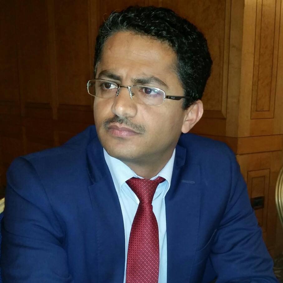 البخيتي يكشف اسم المسؤول الحوثيين المتورط في فضائح صحيفة الثورة ويدعوه للاستقالة