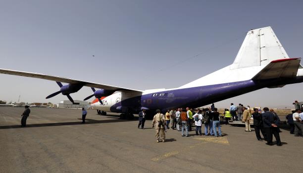 وصول طائرتين روسيتين إلى مطار صنعاء تحملان 46 من المساعدات