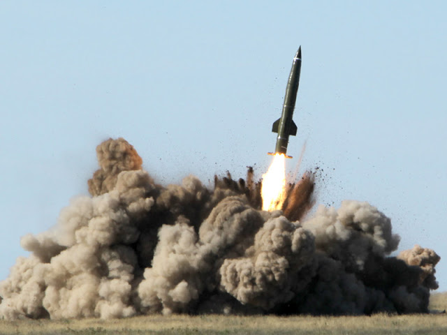 الدفاع الجوي السعودي يعترض «صاروخ باليستي» وطيران التحالف يدمر منصة الإطلاق