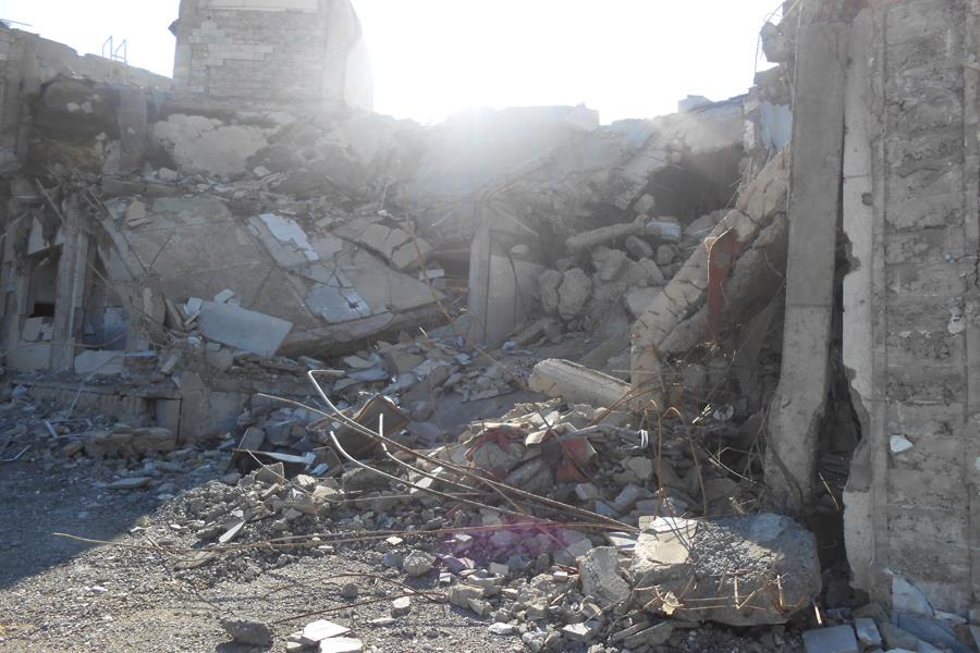 تقرير حقوقي يكشف ارتكاب الحوثيين وقوات صالح جرائم واسعة بصبر الموادم في تعز