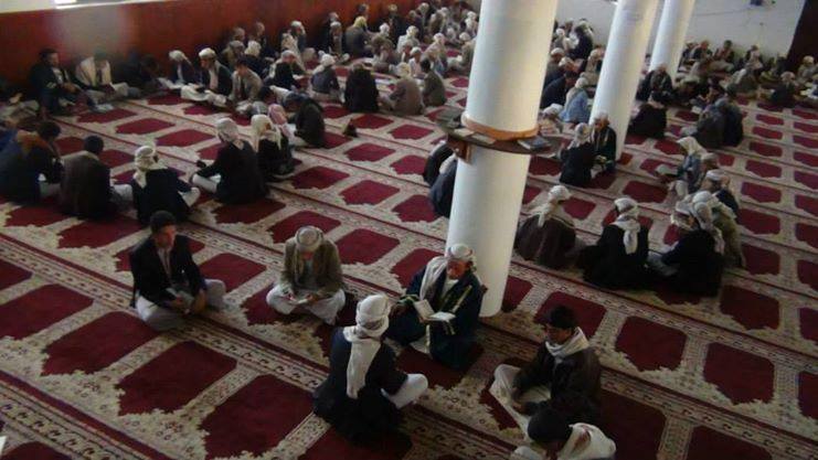 الحوثيون يفجرون مدرسة ثانية لتعليم القرآن الكريم في أرحب ويواصلون المداهمات والاختطافات ليلة أمس