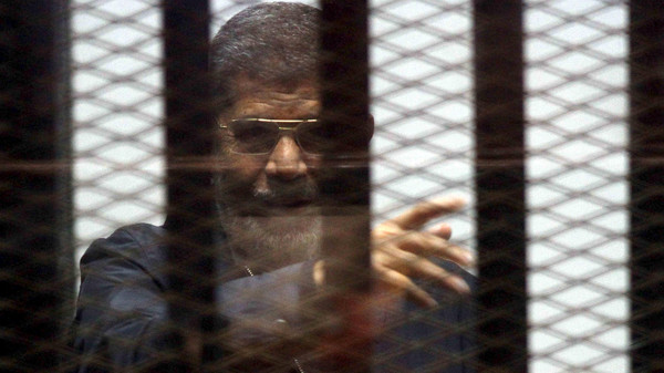 مصر: الداخلية تعلن الطوارئ بعد إحالة أوراق مرسي للمفتي