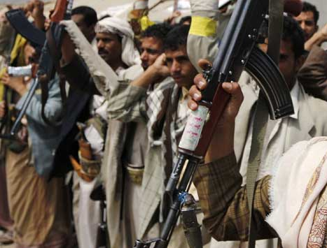 خبير عسكري: الحوثيون وقوات صالح يسعون لإفشال الهدنة