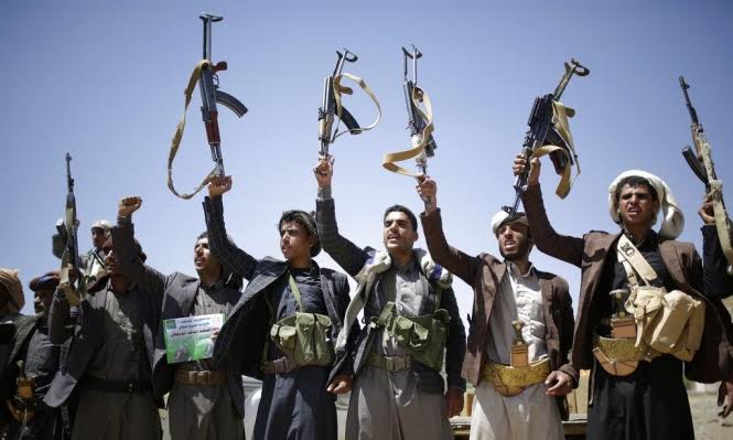 مليشيات الحوثي تقصف الدريهمي بالمدفعية والأسلحة الثقيلة
