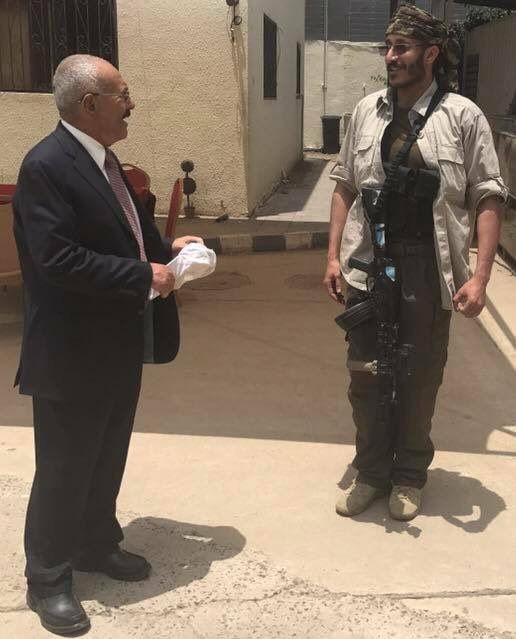 «طارق صالح» يعلن اختطاف نجله من قبل الحوثيين