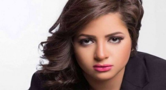 فنانة مصرية شهيرة تهدد بالانتحار في بث مباشر على 