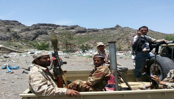 مقتل العشرات من مليشيات الحوثيين وصالح في مكيراس بالبيضاء