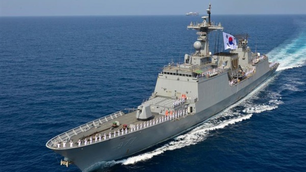 وزير الدفاع الكوري يتوجه إلى السعودية عقب اختطاف الحوثيين سفينتين قبالة سواحل الحديدة