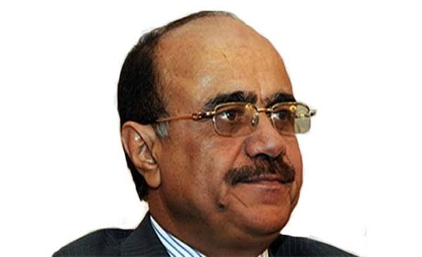 سفير يمني: استراتيجية الحكومة والتحالف في مواجهة الحوثي يسودها التخبط