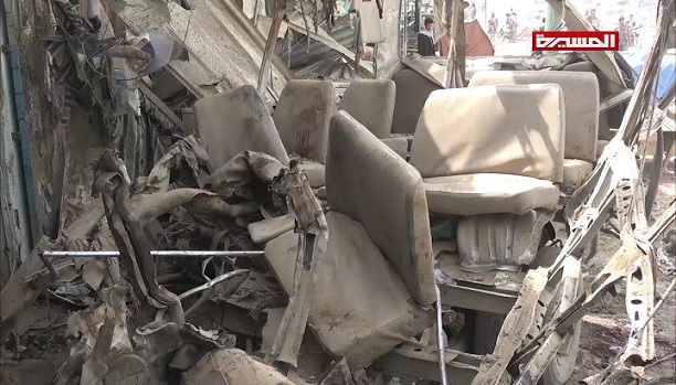 الأغبري تكشف مقتل خبراء صواريخ في قصف حافلة أطفال استخدمتهم مليشيات الحوثي كدروع بشرية