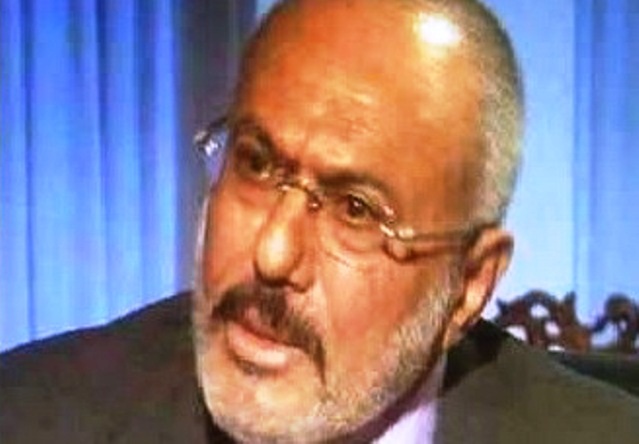 بعد التقارب الحوثي السعودي .. صالح يطلب من الإمارات تسهيل خروجه وأسرته من اليمن