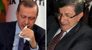مكالمة هاتفية أدمعت أعين أردوغان وداود أوغلو