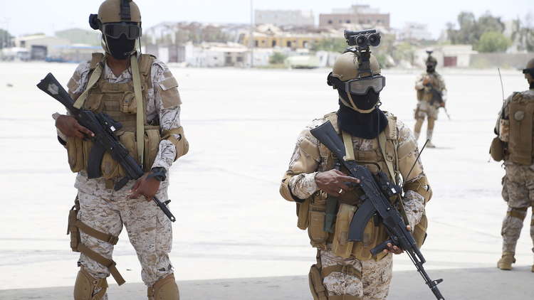 السعودية تصدر قراراً بإعفاءات للجنود المشاركين في الحرب ضد الحوثيين