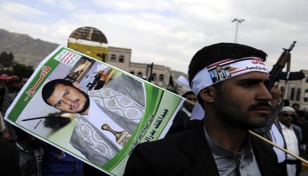عام على إكمال الحوثيين انقلابهم على الرئيس هادي