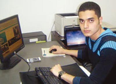 محمد أحمد نصار الطالب المصري مكتشف ثغرة فيسبوك- صحيفة الوطن
