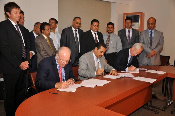 مقابل 27 مليون دولار .. اليمن تستلم رسميا ميناء عدن من شركة موانئ دبي العالمية