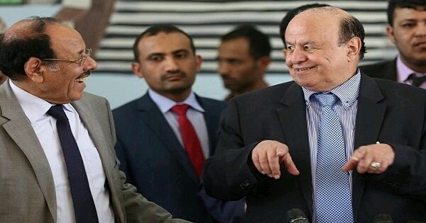 مليشيا الحوثي تبدأ محاكمة علنية للرئيس هادي