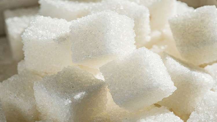كيف حاول صناع السكر خداع البشر طوال نصف قرن؟