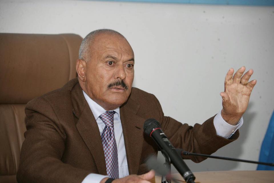 علي عبدالله صالح يرفع احتياطاته الأمنية تحسبا لتعرضه لمحاولة اغتيال من قبل الحوثيين