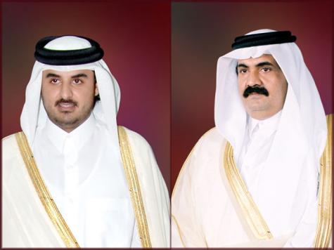 أمير قطر الشيخ حمد بن خليفة آل ثاني وولي عهده الشيخ تميم بن حمد 