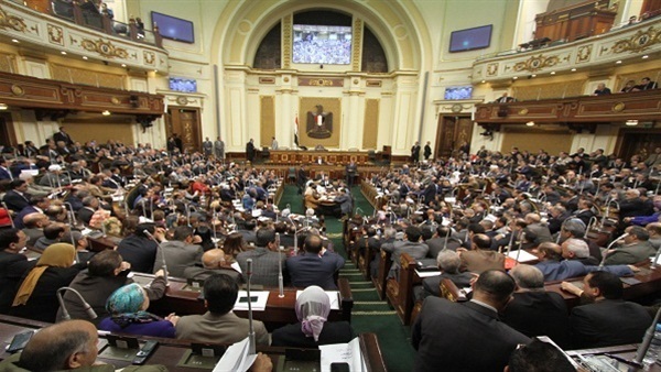 مجلس النواب المصري يوافق على مد حالة الطوارئ في البلاد