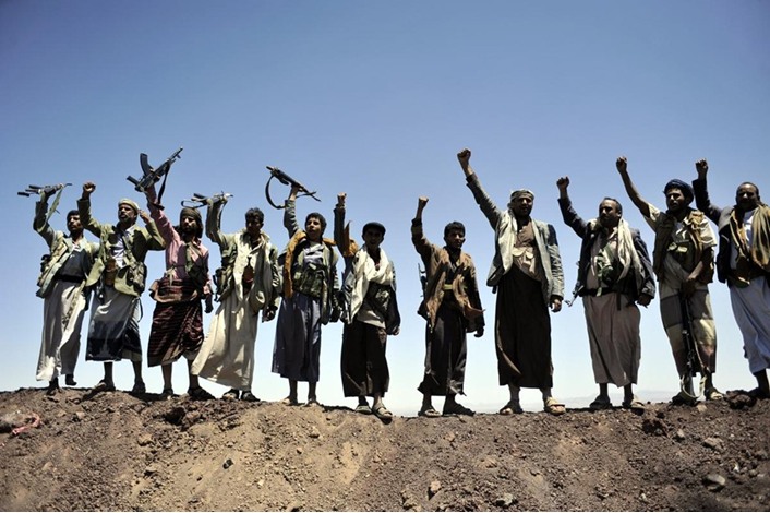 مليشيات الحوثي تنشر المئات من مسلحيها في جبال صنعاءومخاوف من دمار كبير