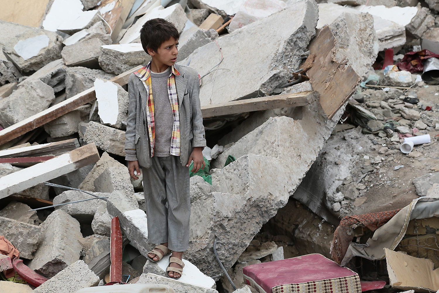 هل لا يزال هناك فرصة لتجنب الانهيار الشامل في اليمن ؟