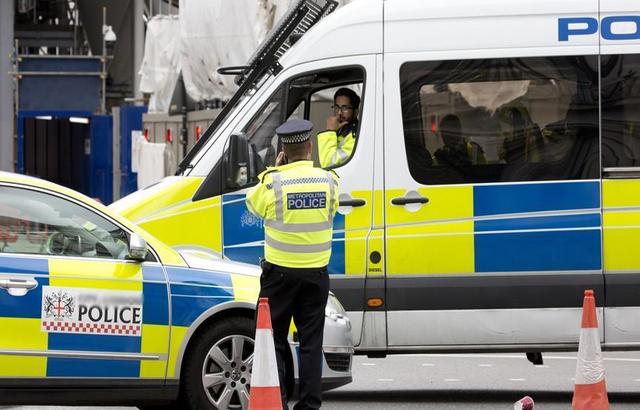 بريطانيا: سيارة تدهس مسلمين عقب انتهاء صلاة عيد الفطر في نيوكاسل