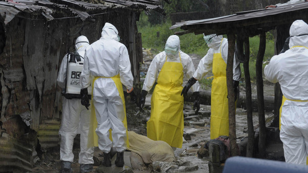 منظمة الصحة: ارتفاع عدد ضحايا إيبولا إلى 7573
