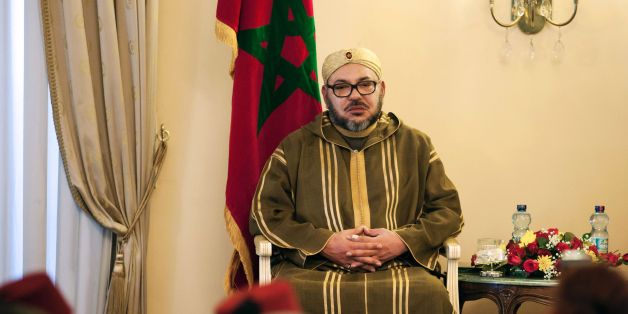 العاهل المغربي يعاقب وزراء حكومته ويمنع عليهم إجازة العيد غاضباً من الاوضاع في الحسيمة