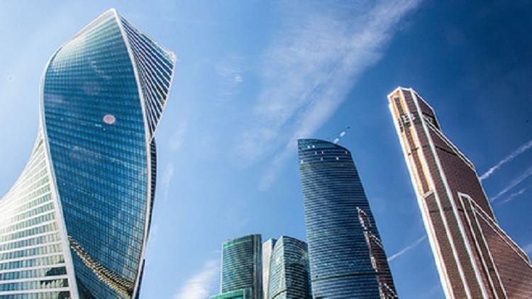 إنشاء أكبر ساعة في العالم بموسكو