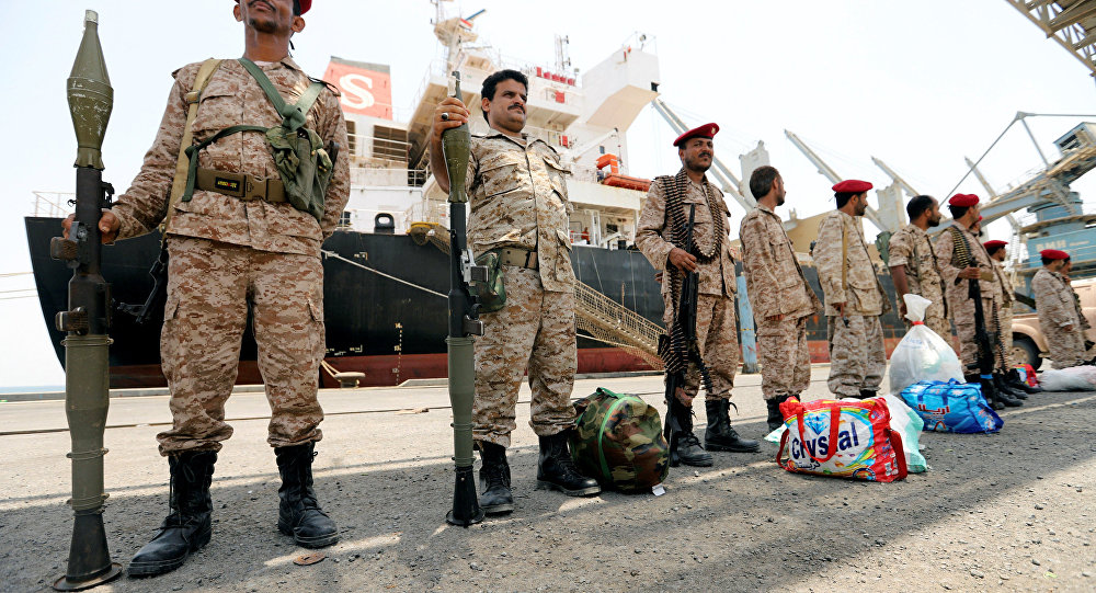 وزير حوثي : سفينة إماراتية تستخدم كسجن عائم في البحر