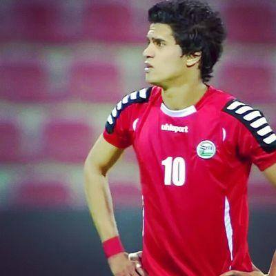 اليمني «أيمن الهاجري» يتألق ويقود فريقه إلى فوز مستحق في الدوري السعودي (فيديو)