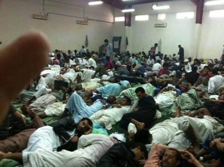 سجناء يمنيون في أحد السجون السعودية