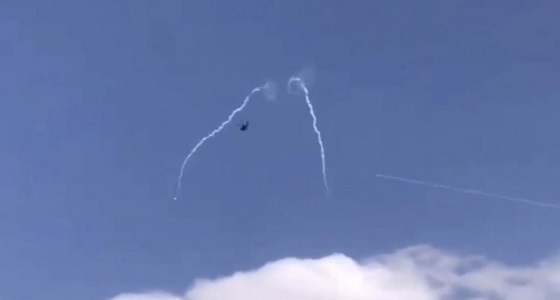 معركة مميتة بين طيار سعودي وصاروخ حوثي.. شاهد كيف انتهت!