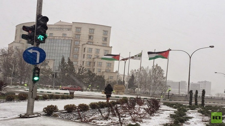 صفارات الإنذار تدوي في العاصمة الأردنية عمان (بالفيديو)