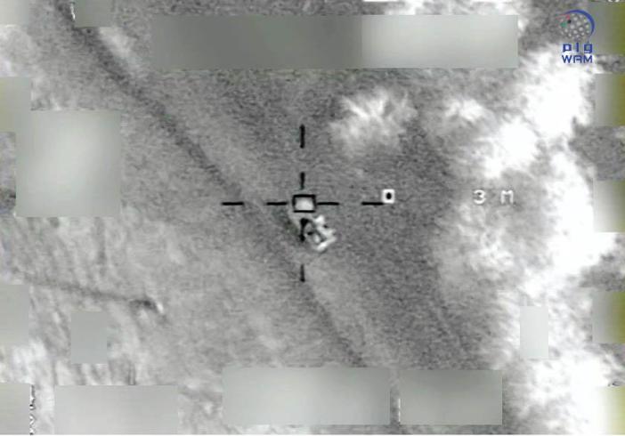 بالفيديو .. التحالف يدمر طائرة بدون طيار كان الحوثيون يعتزمون استخدامها لضرب الجيش الوطني في المخا