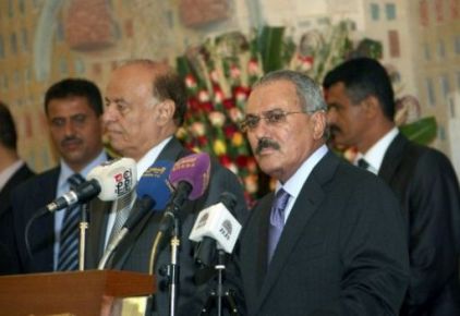 مصادر دبلوماسية ضغوطات لترحيل صالح خارج اليمن