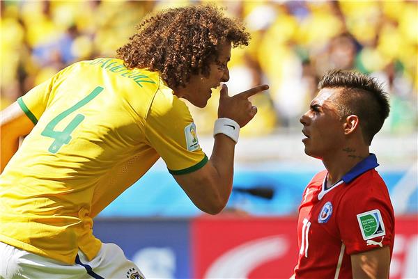 مونديال البرازيل 2014: البرازيل تنجو من الفخ التشيلي وتتأهل بركلات الترجيح لدور الثمانية